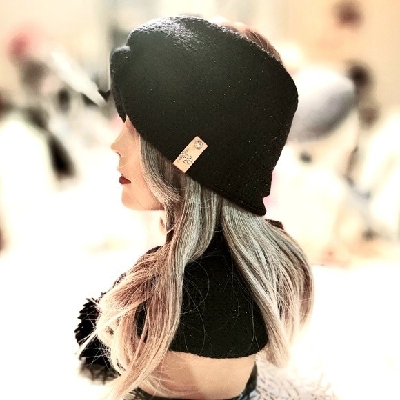 Women's Black Headband & Scarf Winter Set | Handmade in Warm Black Shimmer Knit - Picture 4 of 7